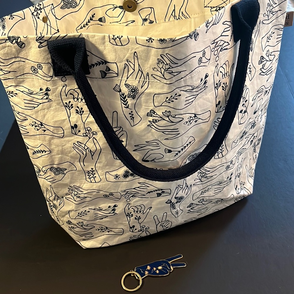 Victorian-esque “Show of Hands” paper kraft tote bag & matching key ring-NWT